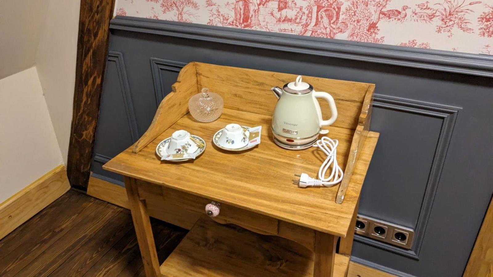 ホテル Manoir Du Kasteelveld カッセル エクステリア 写真